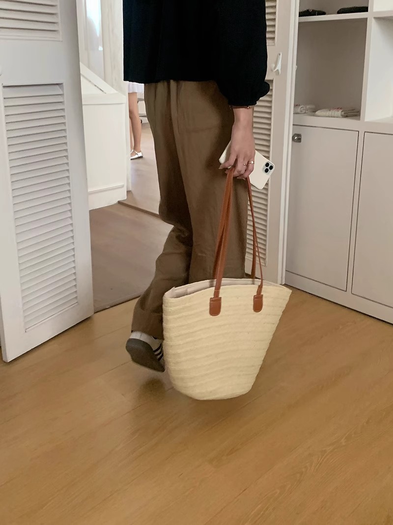 草编包包女大容量2023新款度假沙滩包编织水桶包菜篮通勤托特包潮详情19
