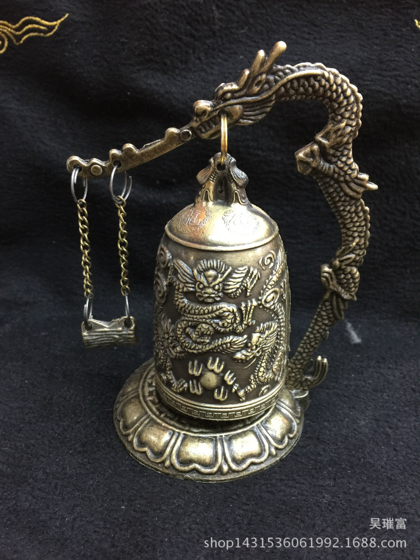 Ancient-style exquisite residential decorative items with nine Dragons ringing the bell pic 2