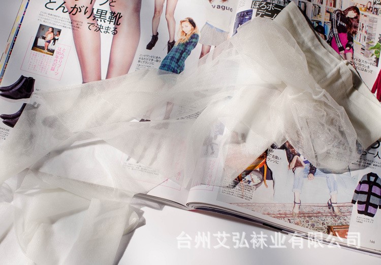 Factory direct supply of pearlescent silk stockings for women, ultra-thin, shiny black silk, sexy and shiny, anti-hook pantyhose, large size silk stockings pic 38