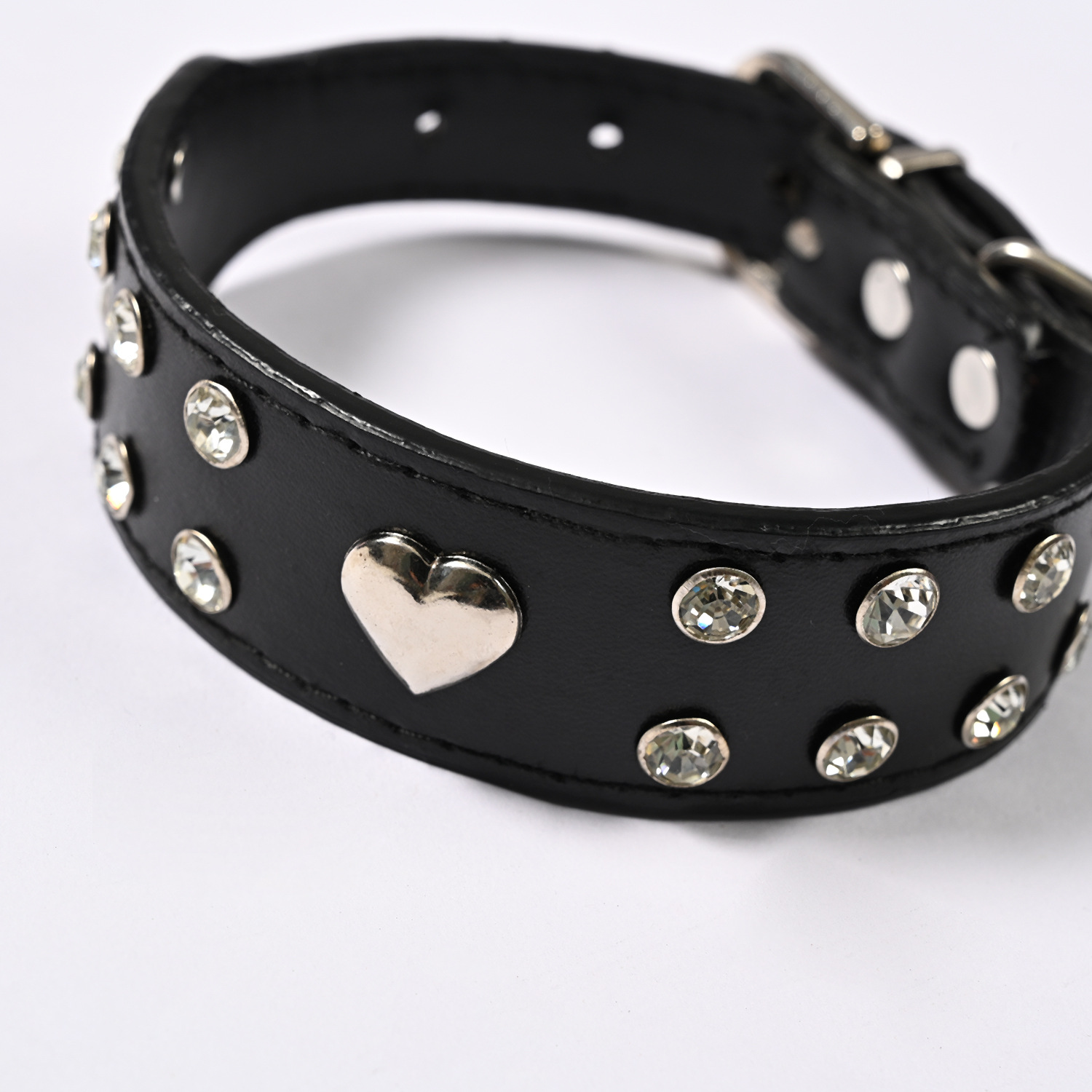 2022 New PU leather heart-shaped dog collar, pet neck collar, pet accessory, adjustable dog collar, factory wholesale pic 12