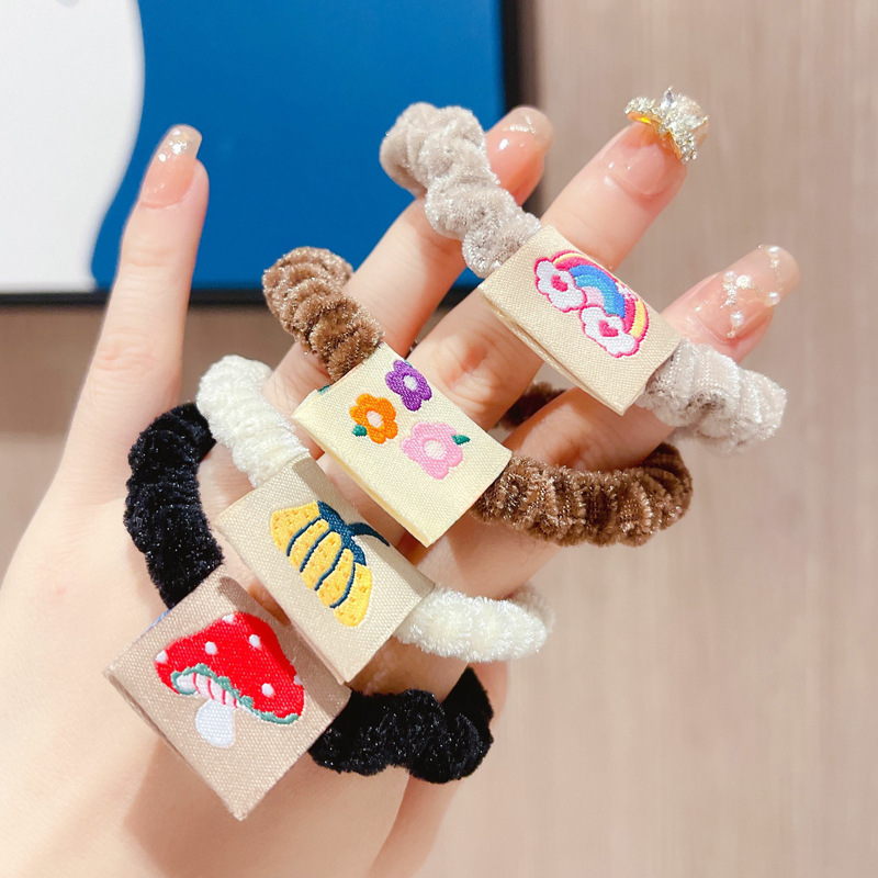 E58116D8C8ECEF234F4D5F434300EA