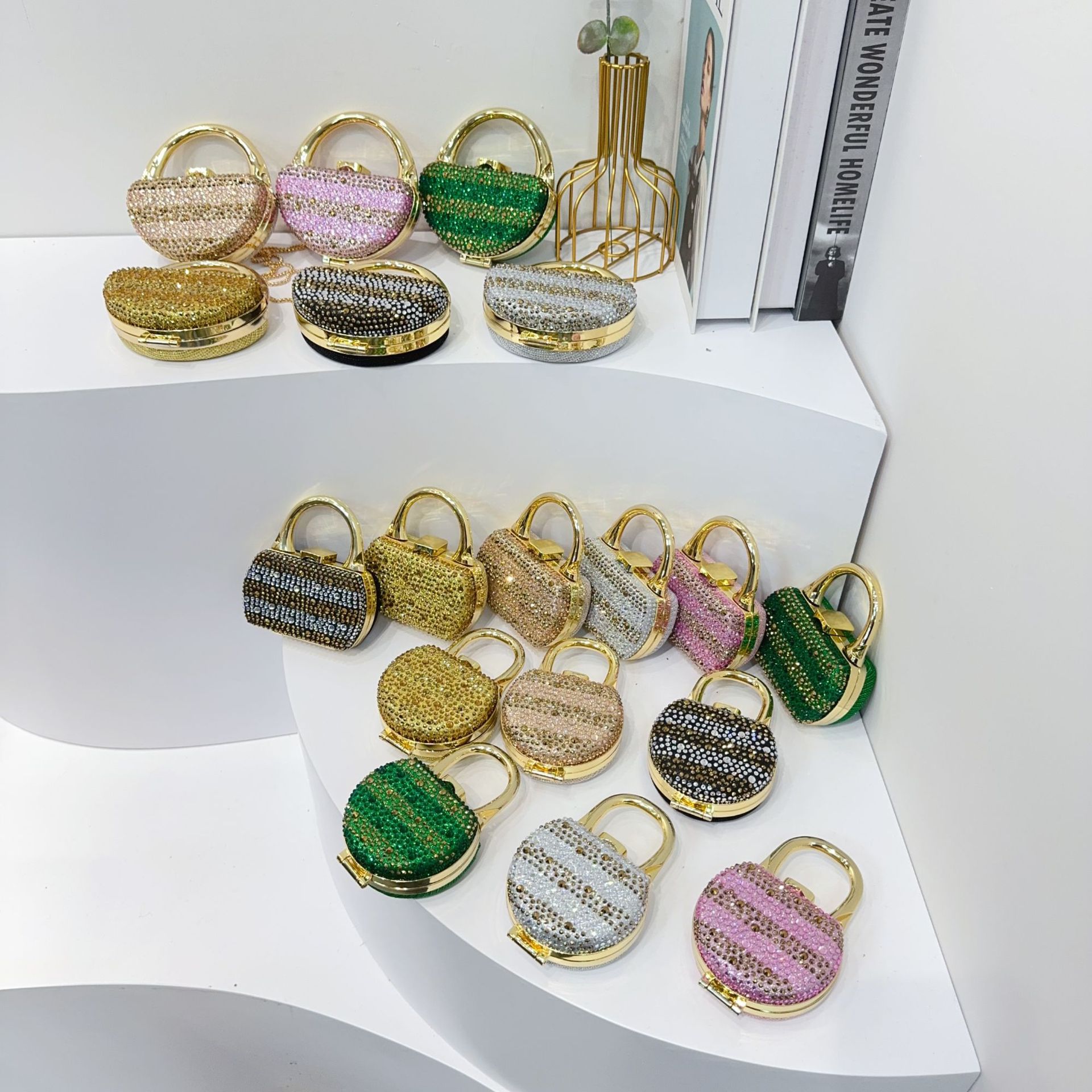 迷你包口红包女2025新款跨境外贸镶钻斜挎小包装饰包儿童包女包包详情2