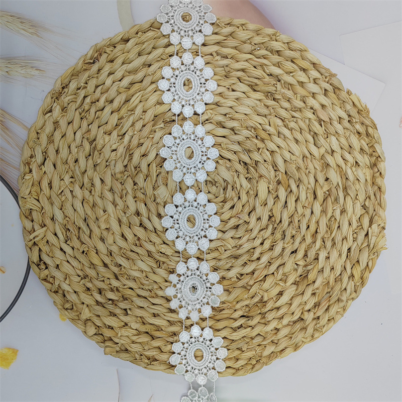 Factory direct sales of lace, water-soluble barcode, polyester milk silk, flower DIY webbing, clothing accessories and embroidery pic 12
