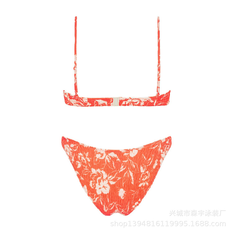 The 11-color INS triangular double-sided swimsuit with strapless and pleated designs from Europe and America has swept the new bikini style pic 86