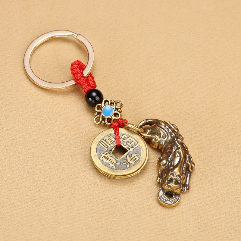 Pure brass Five Emperors coin keychains, bite coins, PI Xiu pendants, car keychains, direct supply from the manufacturer pic 14