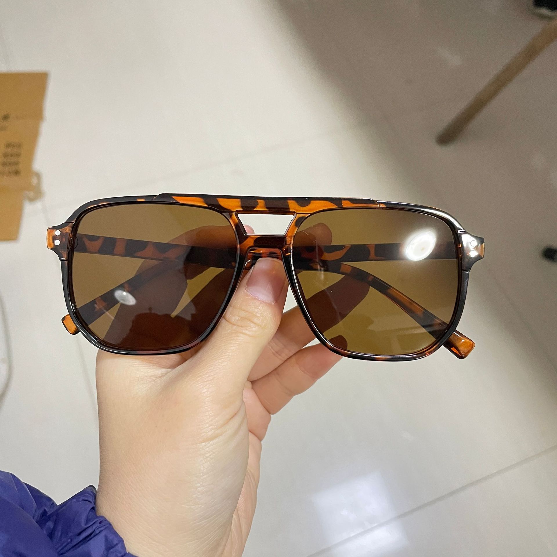 新款双梁大框男女同款高级感渐变大脸显瘦防晒防紫外线太陽鏡墨镜详情8