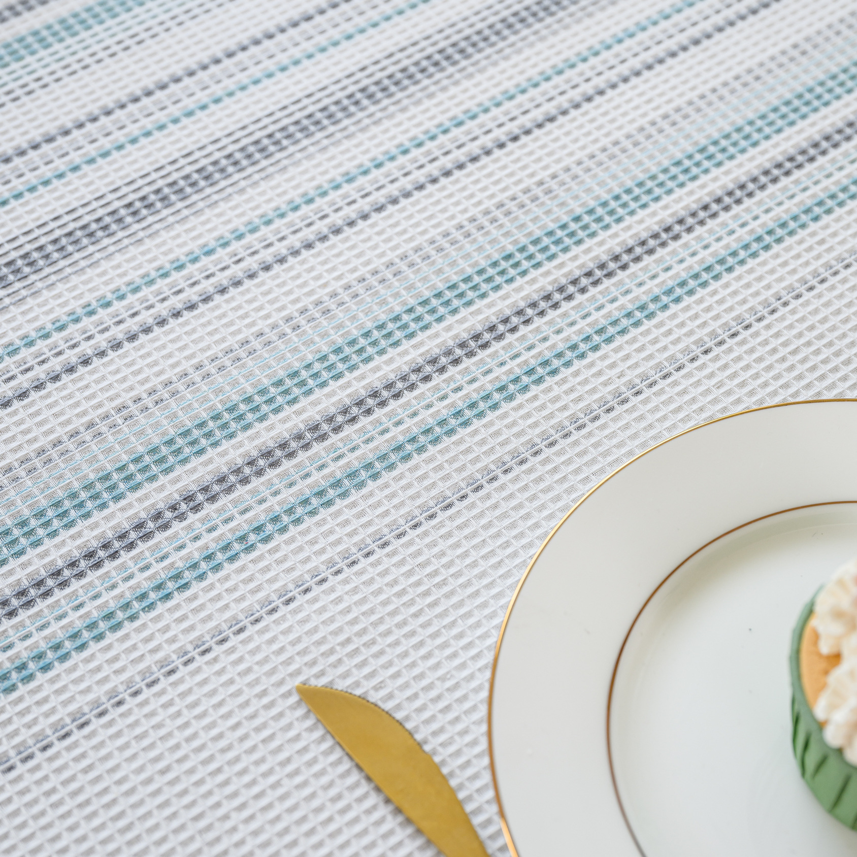 Wholesale of American-style country solid-color household rectangular table fabric, soft and breathable waffle striped coffee table cover fabric pic 41