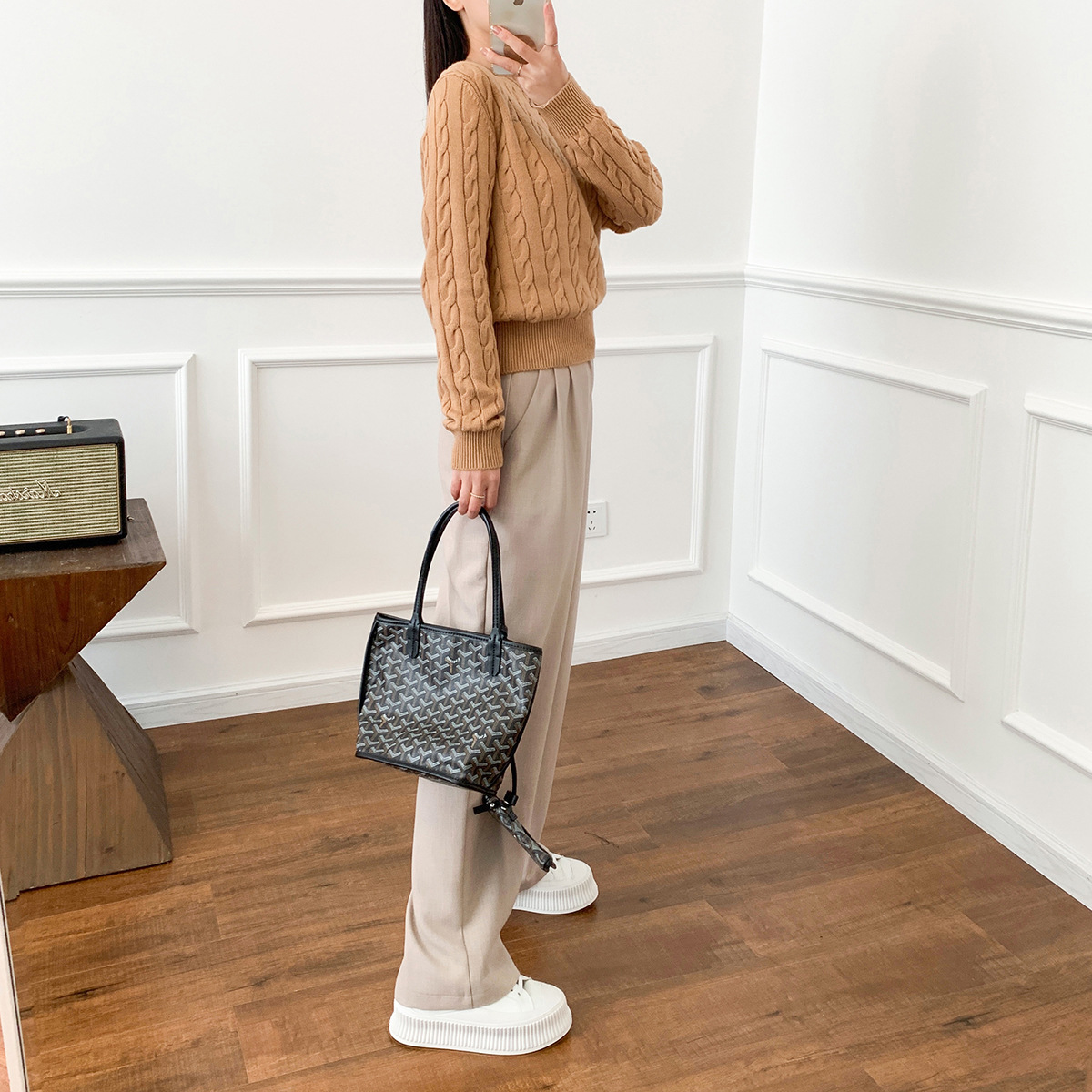 2022-10-17 231745.jpg