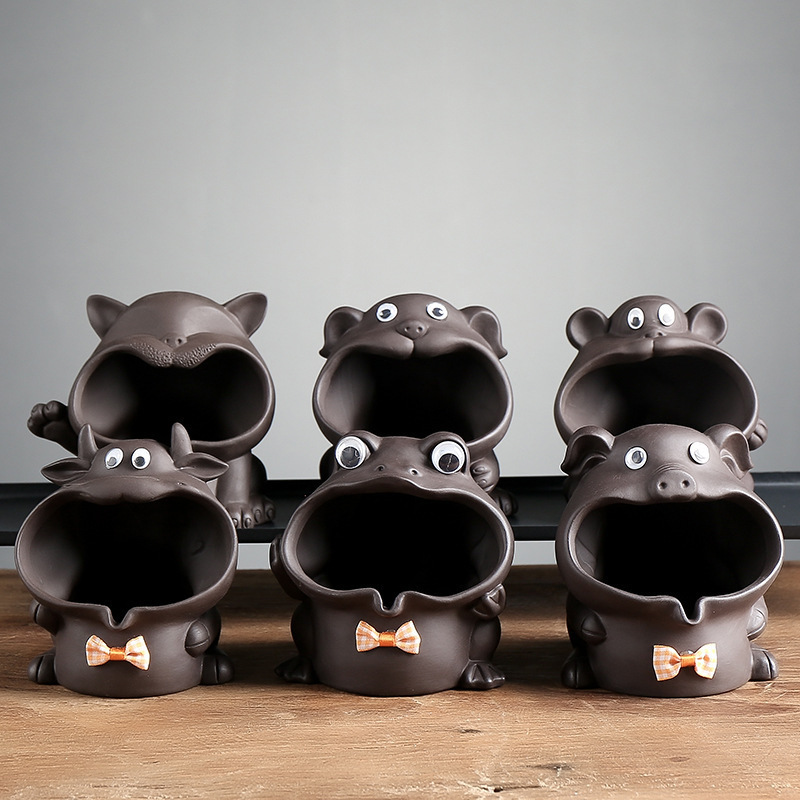 Creative and cute cartoon ashtrays pic 3