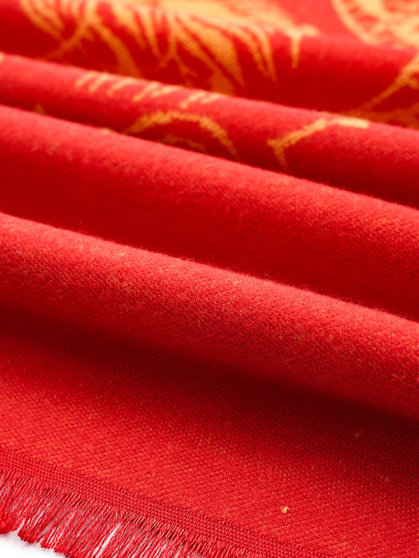 A new bright red New Year's scarf for the Year of the Dragon and the zodiac year is soft, warm and short. It is a gift scarf and shawl suitable for both men and women pic 7