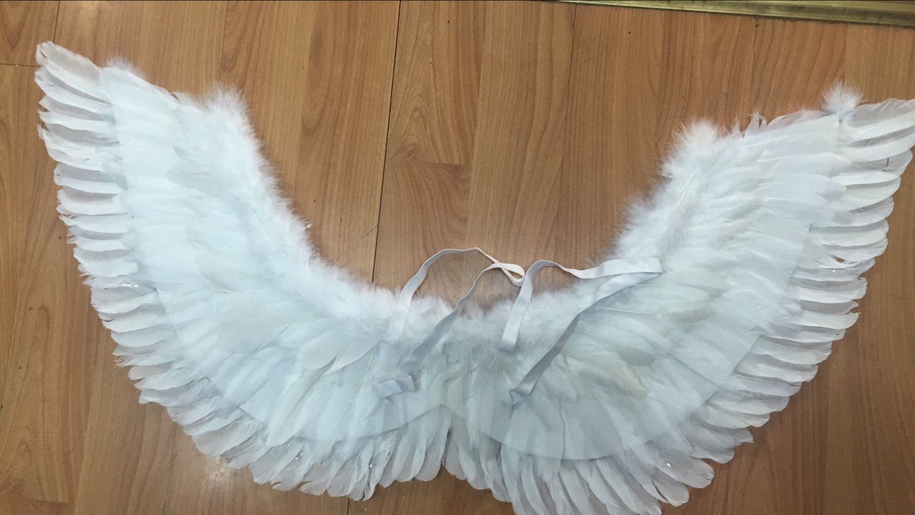ستة أطفال، جناح الملاك، جناح الملاك، مسرح العطلات pic 9
