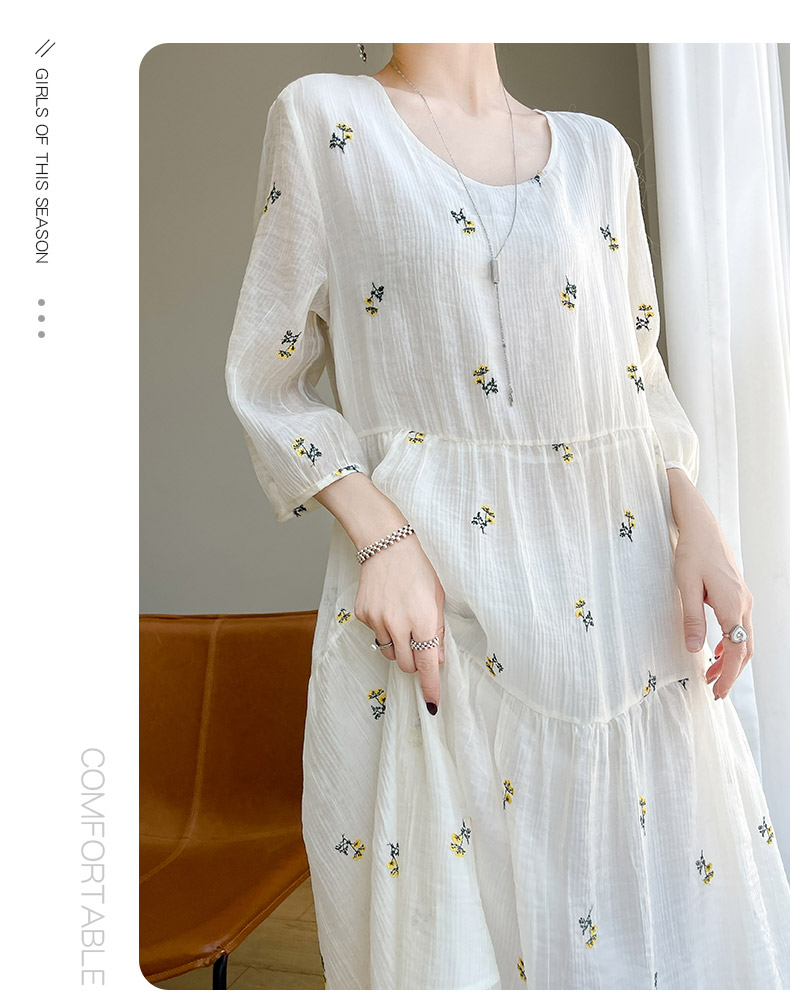 French-style high-end embroidered dress for women, a new summer dress with a high-end feel, three-quarter sleeves, and a vacation-style casual long skirt pic 14