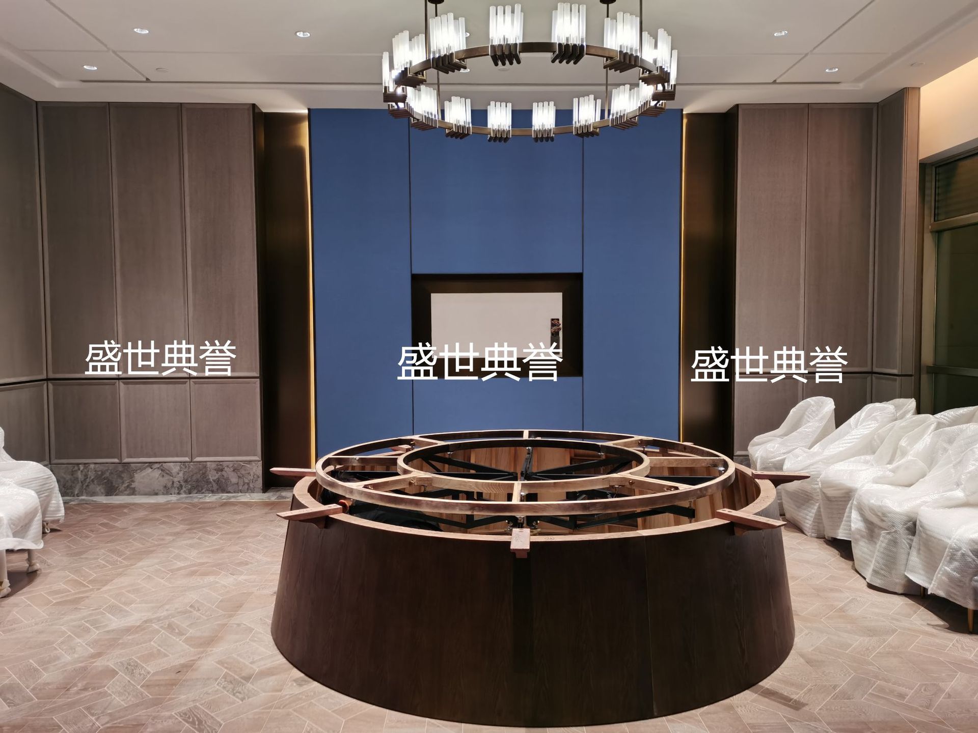 Nanping Resort Hotel solid wood furniture manufacturer direct sales, banquet hotel private rooms, electric dining tables, automatic turntable dining tables pic 1