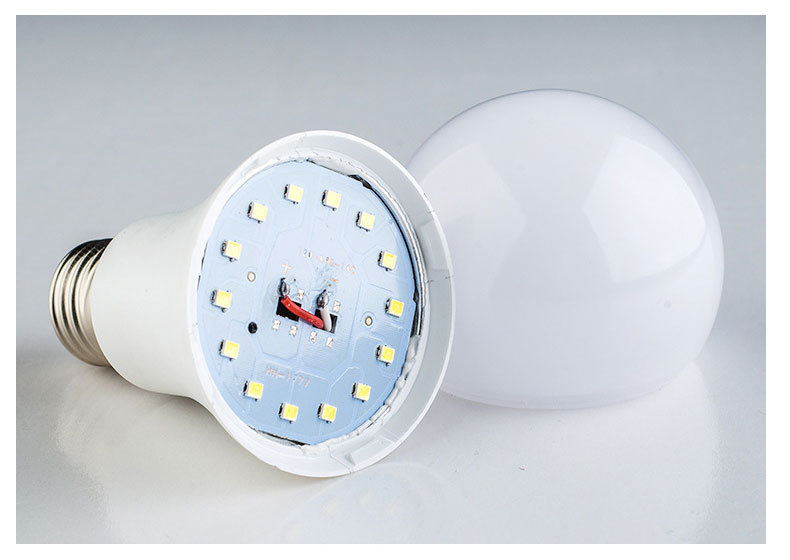 LED灯泡三色变光双色E27螺口球泡灯批发家用超亮110v220v节能恒流详情18