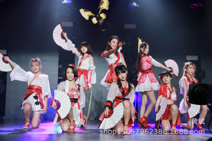 8寸寄明yueSING女团同款双面双色古风舞蹈折扇红白将进酒道具扇子详情3