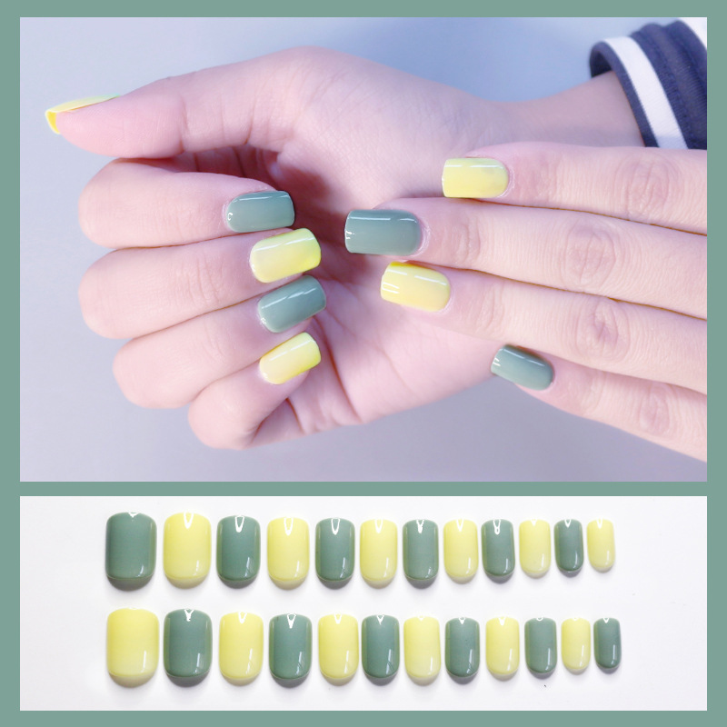 Short square-headed false nail patches for autumn and winter color contrast wearing nails, maple leaf red and dark green mixed monochrome nail art products pic 26