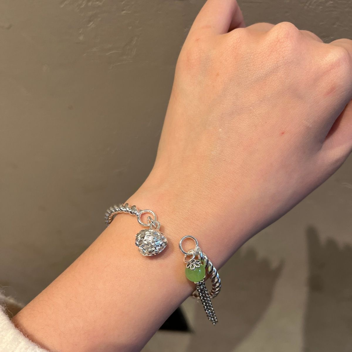 Retro style, clear water green open bracelet, jingle bracelet, female bell, sweet, ins, high-end fringed bracelet pic 13