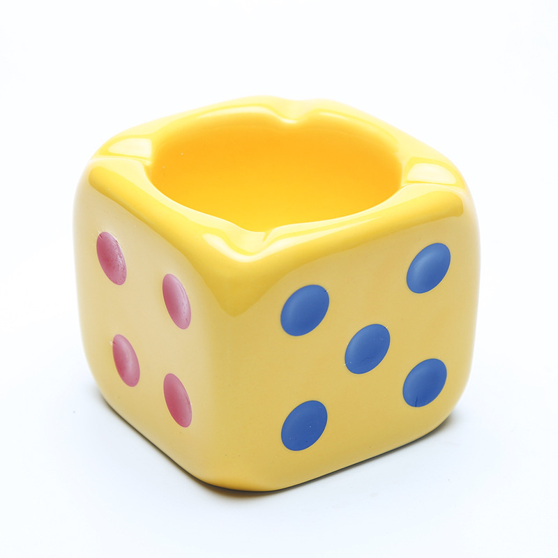 Six-color dice creative European-style ashtray pic 4