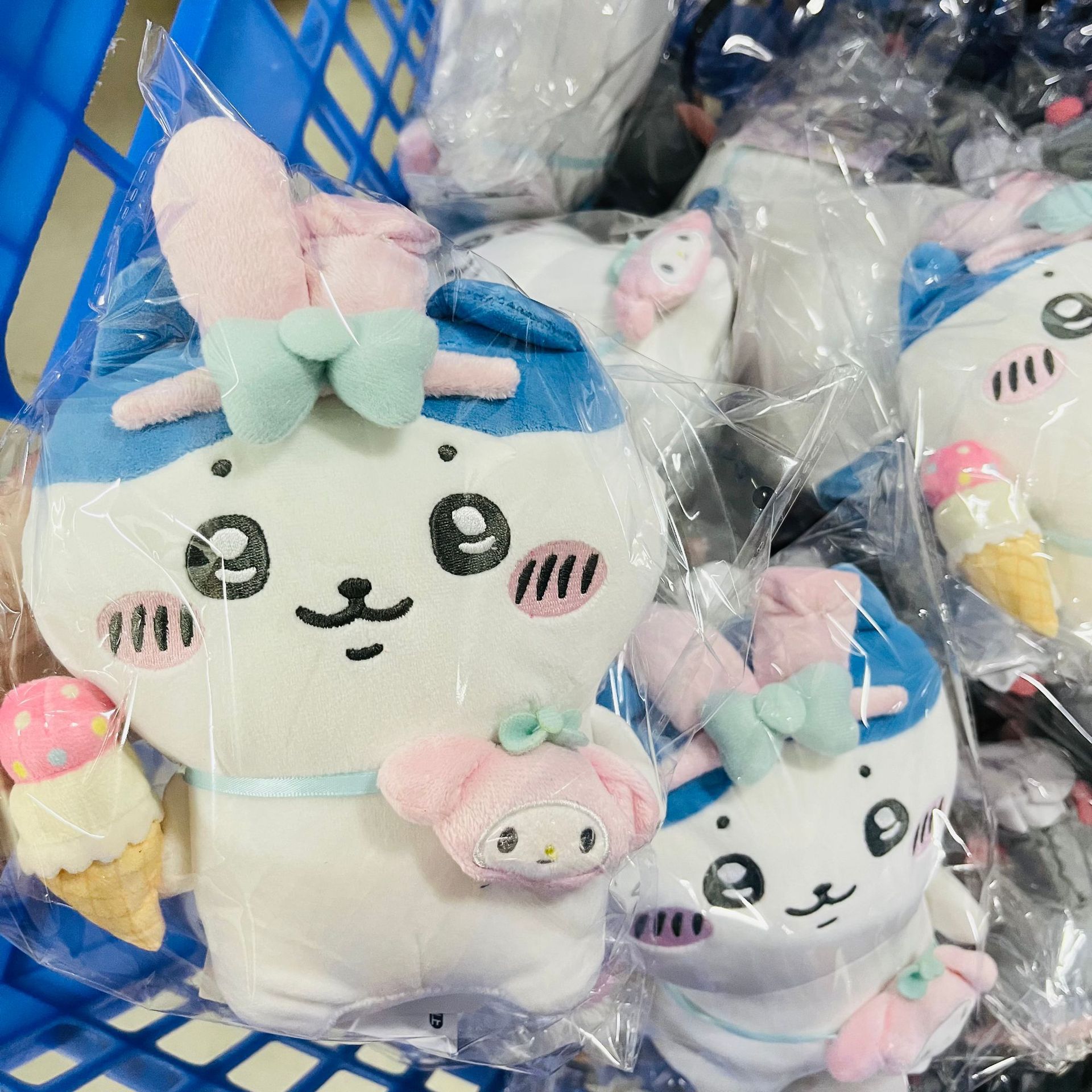 Sanrio chikawa, a cute plush toy with small feet pic 6