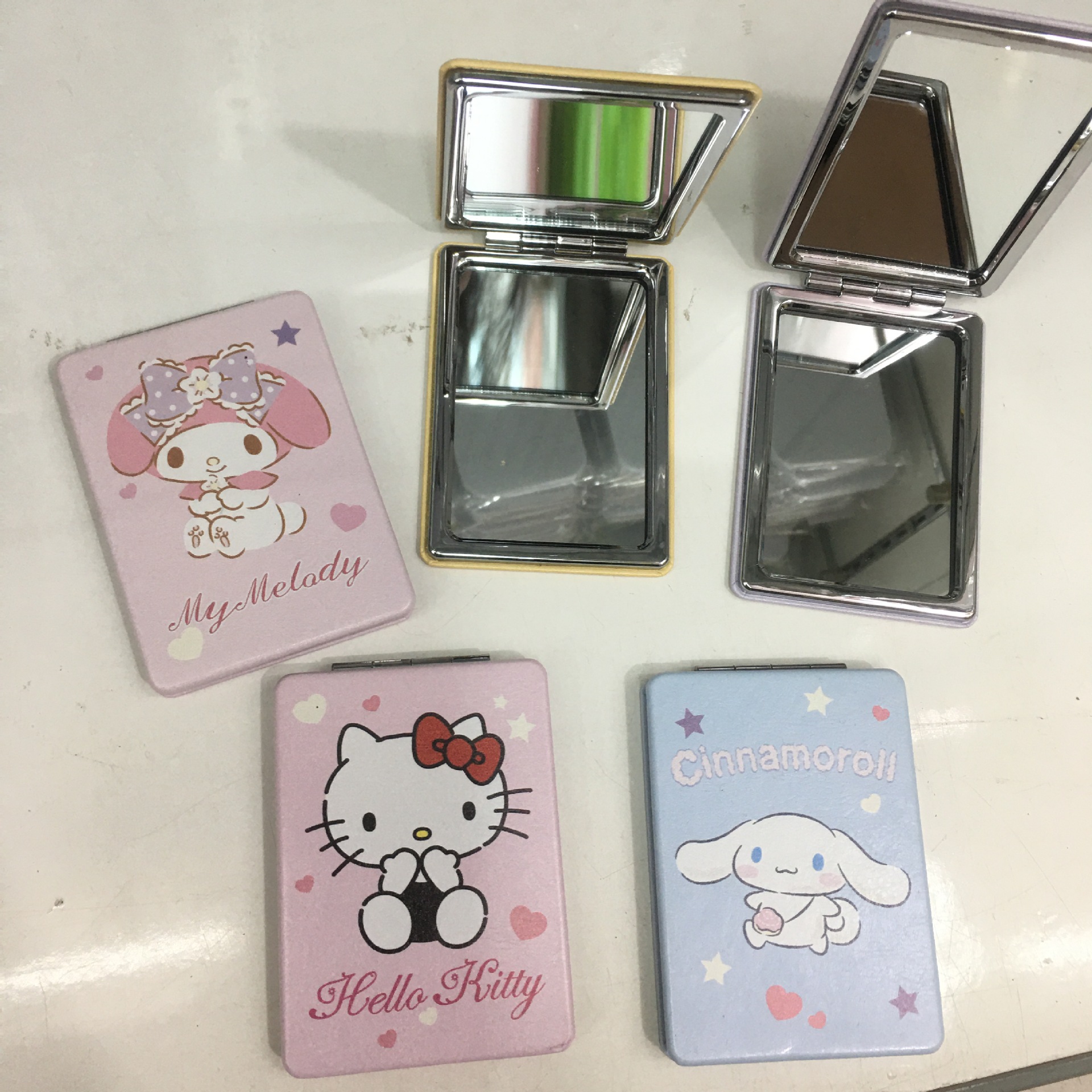 Cartoon and anime family flip mirror PU makeup small mirror, Kuromi Melody Twin Star Cinnamon Dog mirror pic 8