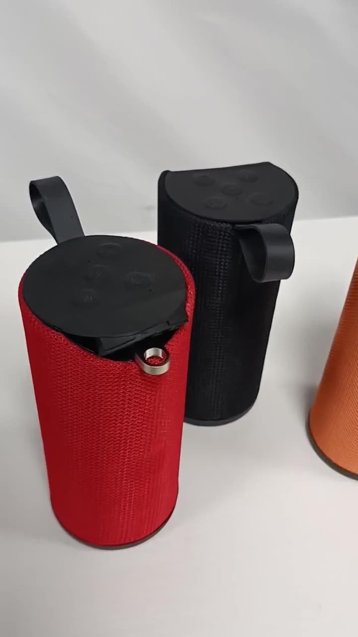 Factory portable Bluetooth speaker, home desktop, outdoor card insertion, portable mini wireless waterproof subwoofer speaker pic 1