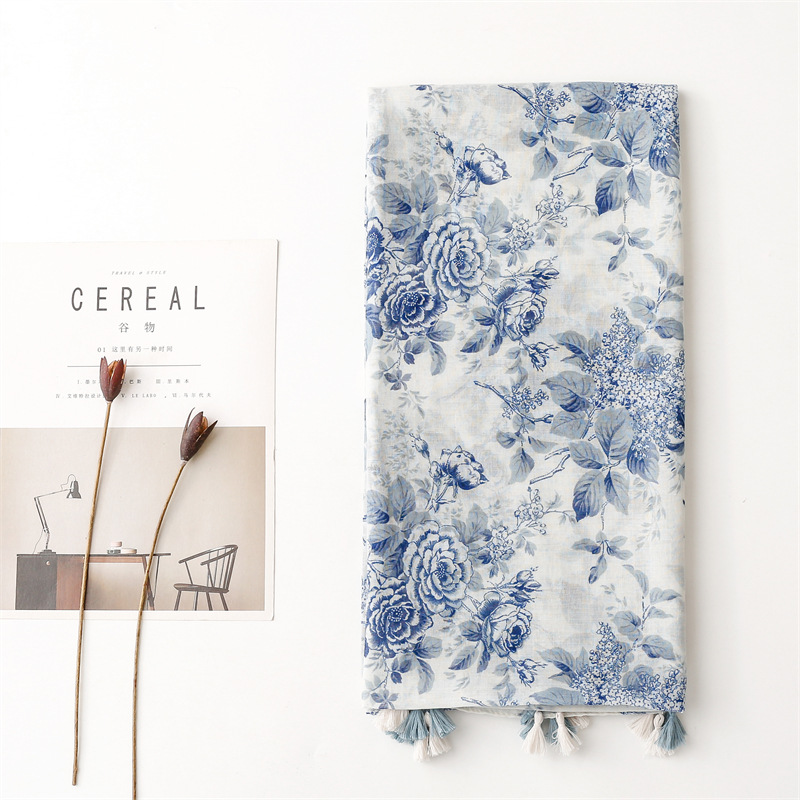 A traditional Chinese style, retro blue and white porcelain, cotton and linen hand-held scarf with a touch, and a long fringed gauze scarf pic 11