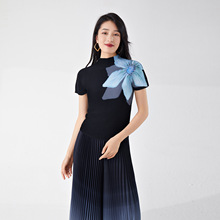 A new Chinese-style, retro, slit, mid-length, elegant and stylish dress for summer women with a modified version of the national trend pic 13