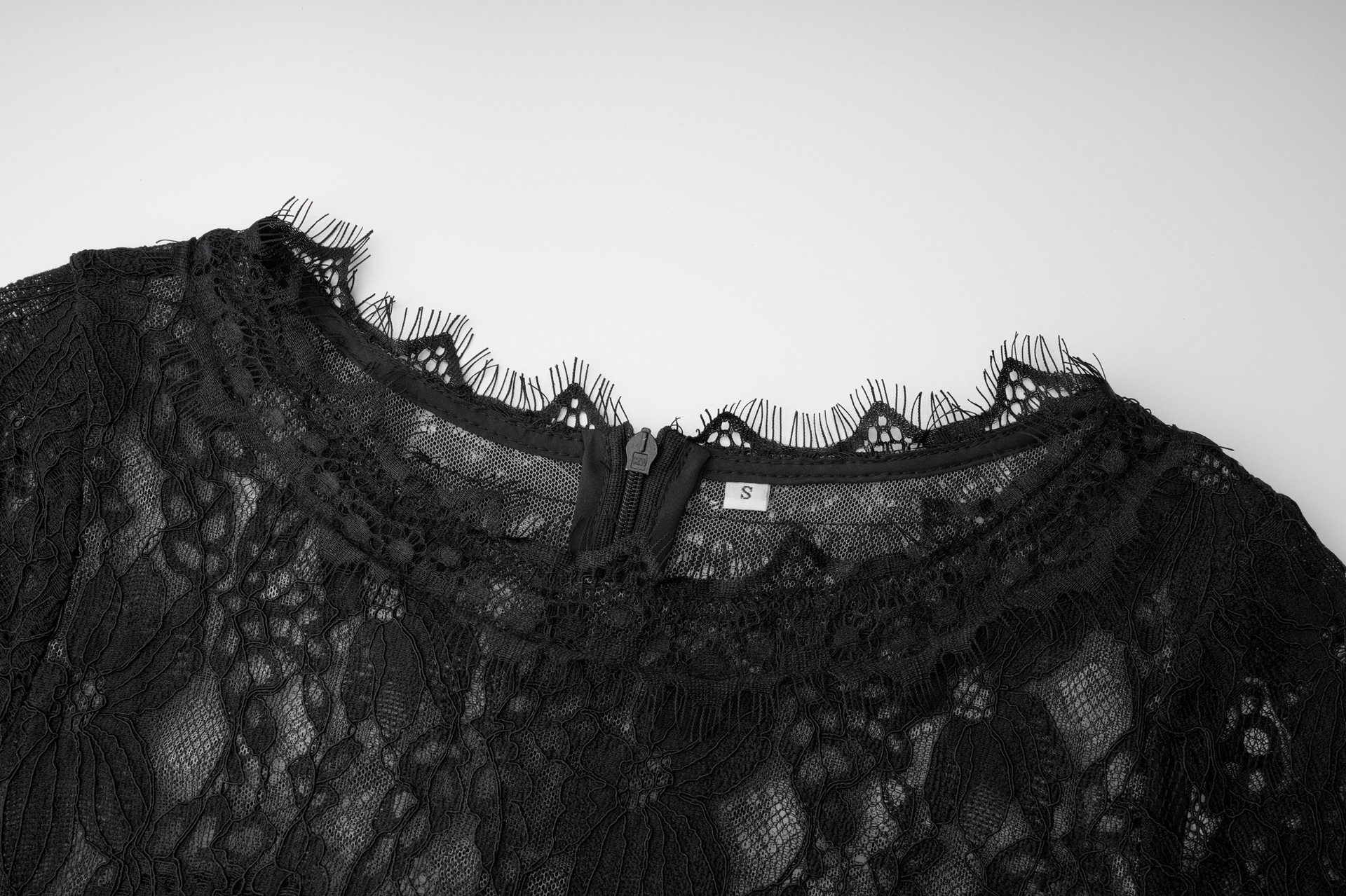 新品现货镂空蕾丝礼服裙 纯色气质优雅宴会连衣裙长袖跨境A字裙详情10