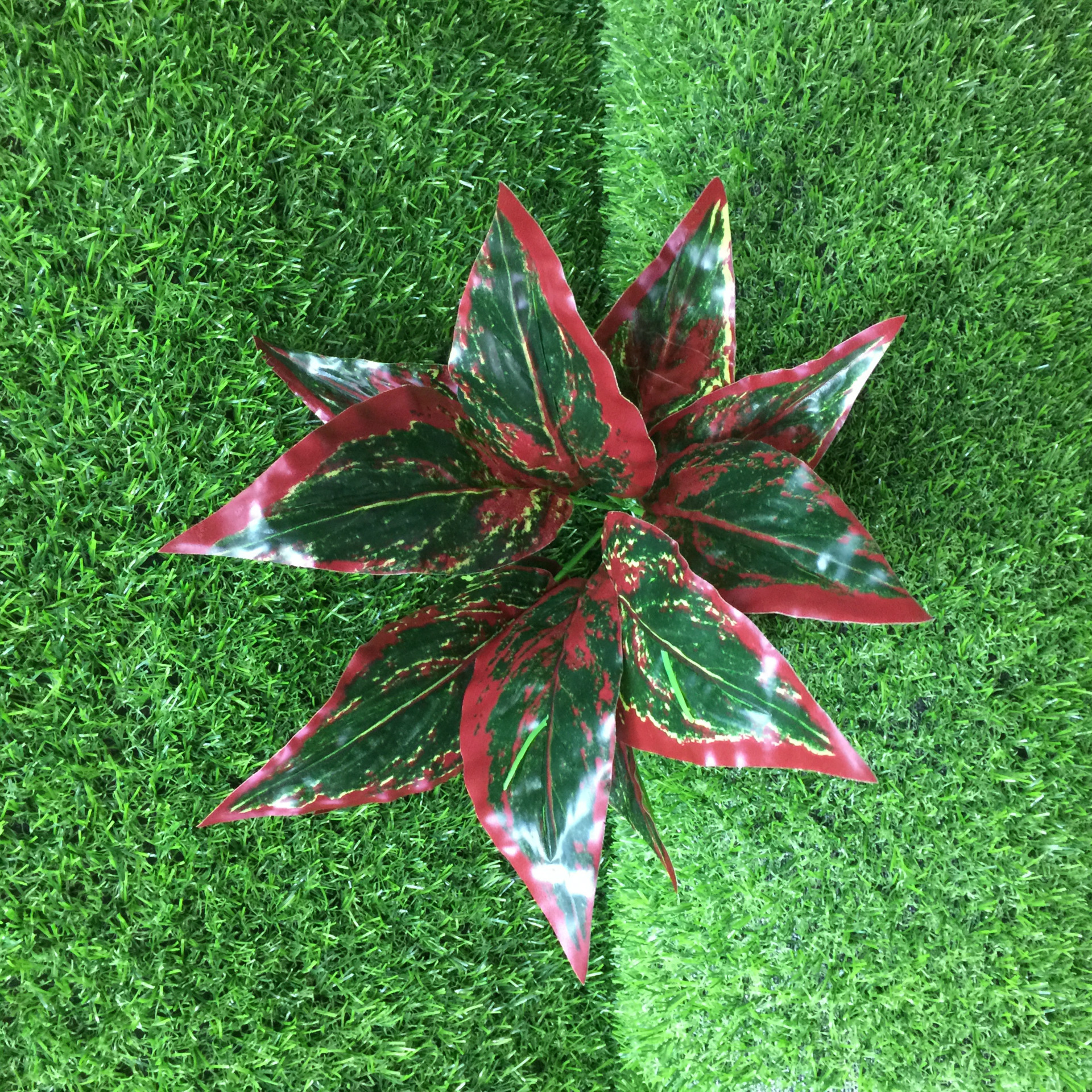 Artificial flowers, artificial lawns, artificial trees, artificial flower, artificial lawn, artificial tree manufacturers, artificial magnolia leaves, artificial plant wall accessories, DIY small bonsai, green plants, hand-held leaves, plant walls, artificial flowers, artificial lawns, artificial trees pic 3