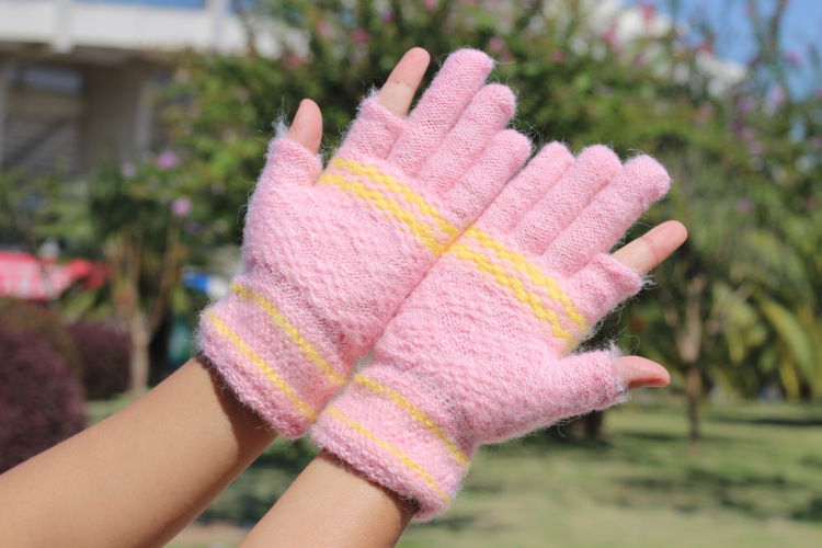 2019 Autumn/Winter new style of warm typing gloves for women with exposed fingers, winter cold protection for playing games and woolen yarn gloves pic 1