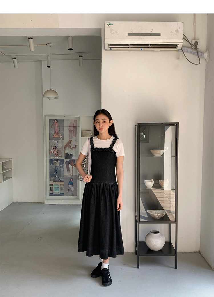 费挪 FINOA十三行2025春款韩式气质木耳边收腰长款吊带裙12338详情8