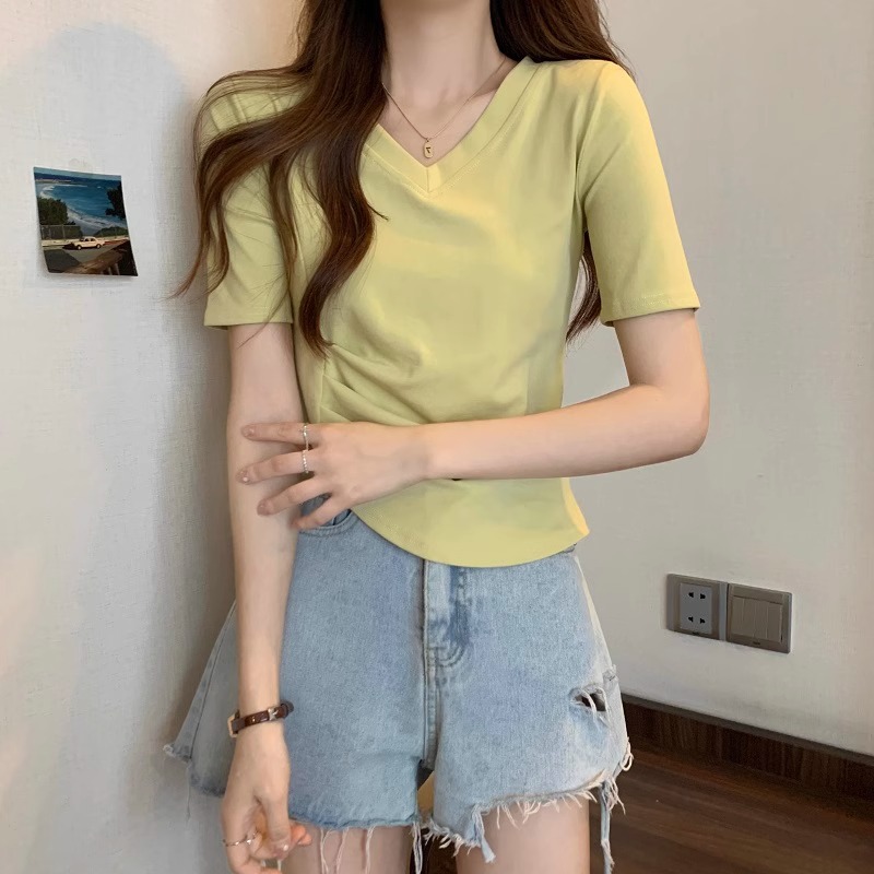 美式不规则V领棉质短袖T恤女纯色洋气小衫夏装显瘦正肩上衣详情3