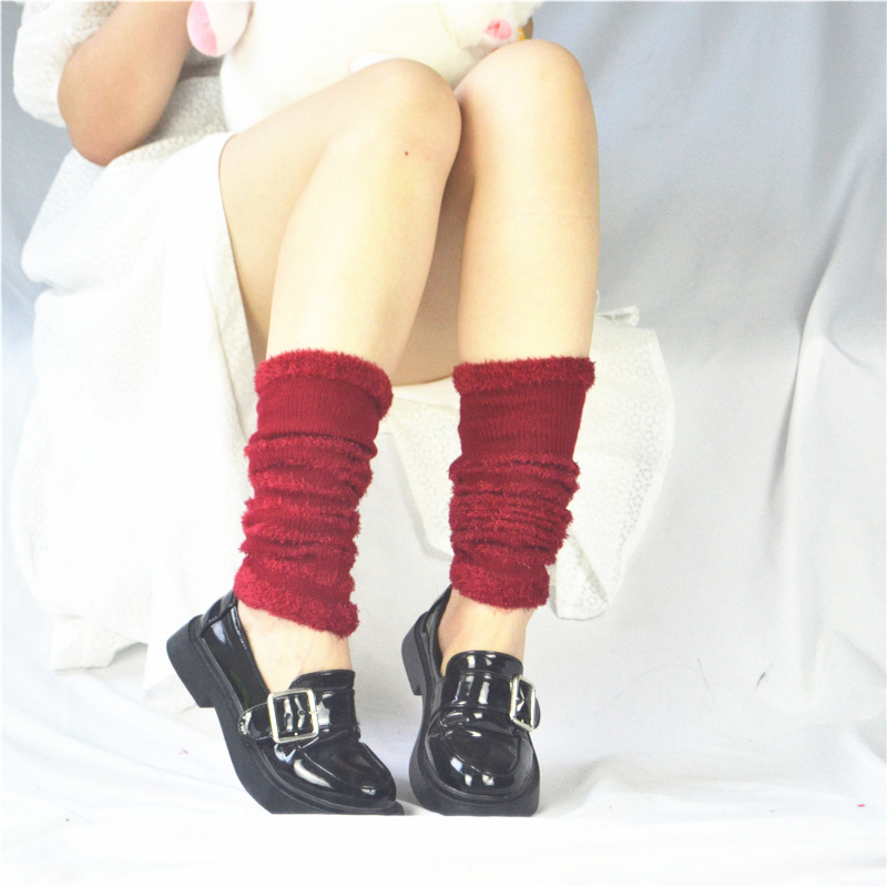 Korean-style knitted sock for girls in autumn and winter, warm striped Japanese artistic plush calf sock, medium high leg cover pic 6