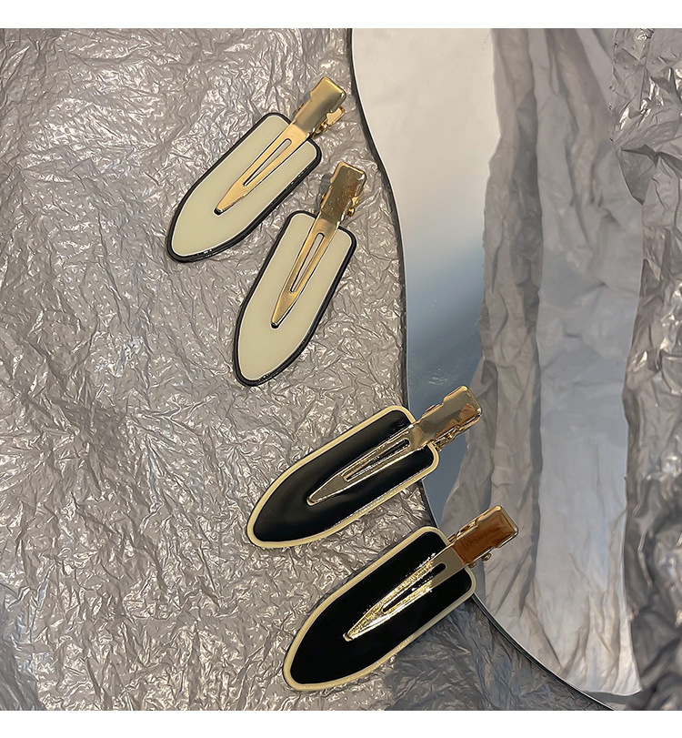 High-end style hair clips for women, summer bangs clips, duckbill clips, internet-famous seamless hair clips, side checkerboard clips, headwear pic 17