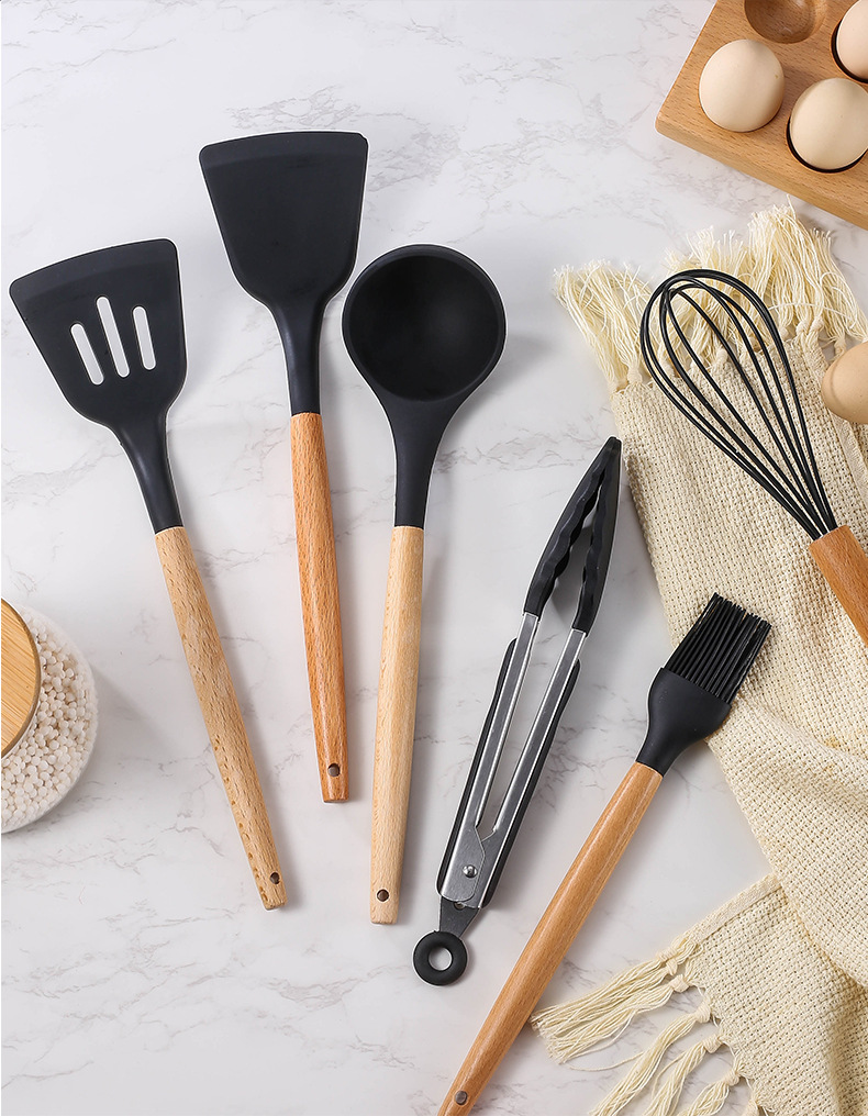 Cross-border best-selling 12-piece set of wooden handle kitchenware, FDA silicone non-stick cookware, cooking spatula and baking set with storage bucket pic 24