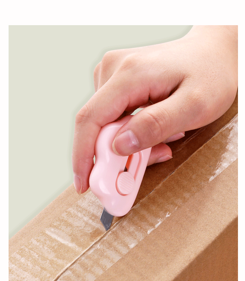 Factory wholesale of portable mini utility knives, small express unboxing wallpaper knives, student planner tools and small knives pic 12