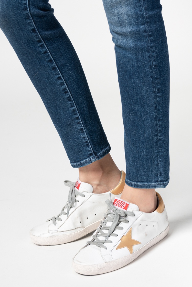 The new Mother high-waisted 9-inch high-elasticity skinny jeans, which are the same style as those worn by European and American bloggers, can lift the buttocks and make you look slimmer. Korean style jeans for women pic 19