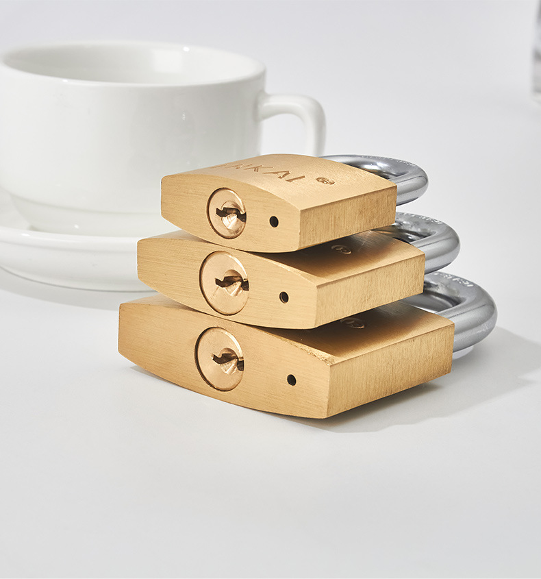 Factory wholesale of thick copper padlocks, medium and thick copper padlocks, foreign trade copper padlocks, customizable toolboxes, copper lock heads and locks pic 9