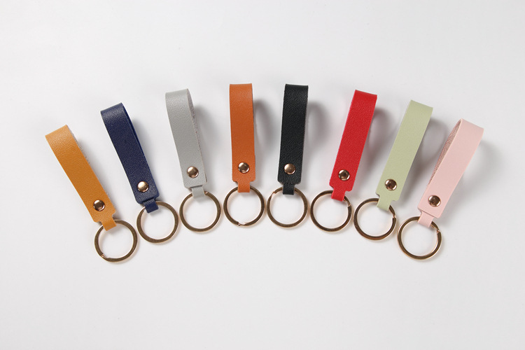 Wholesale of PU keychains, creative key chains, leather keychains, pendants, business gifts, leather car key ropes pic 15