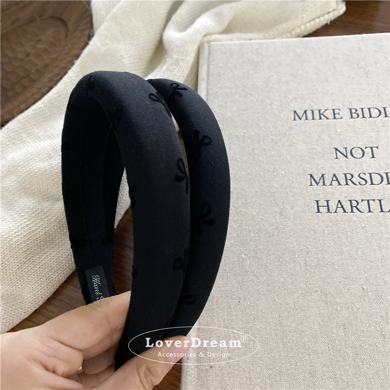 A new high-quality black polka dot heart-shaped bow headband from South Korea, sweet and fashionable headband, versatile hair accessory pic 45