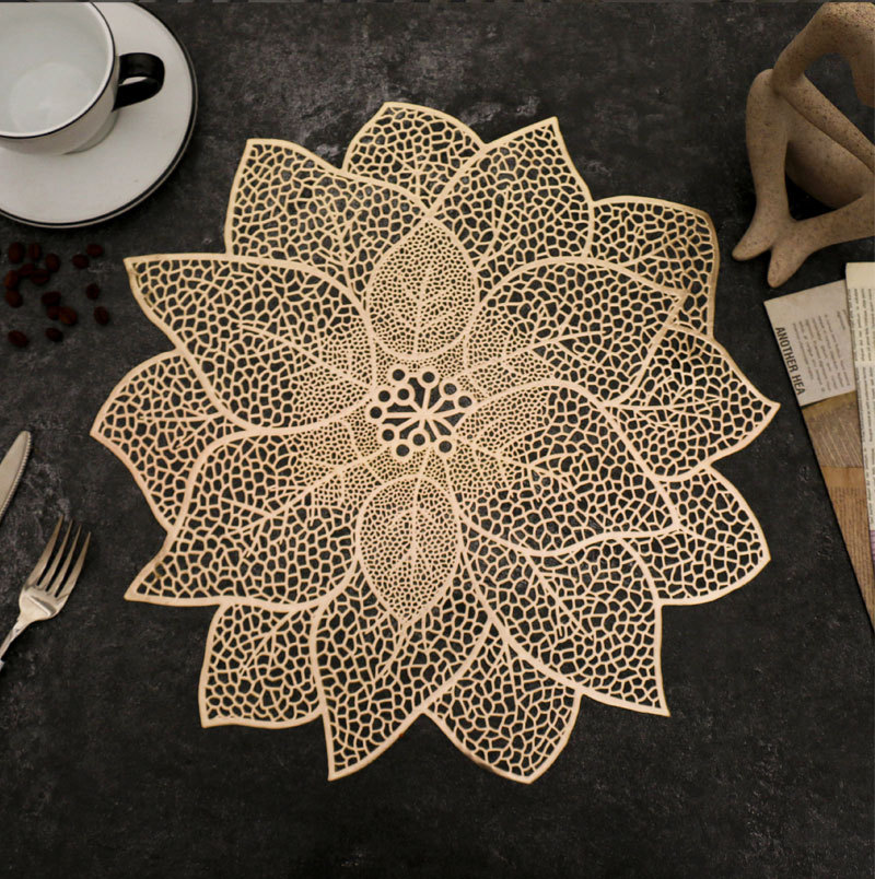 Foreign trade Nordic placemats, flower-shaped irregular Western placemats, special-shaped coasters, pvc waterproof, heat-resistant, hollowed-out heat-insulating pads pic 5