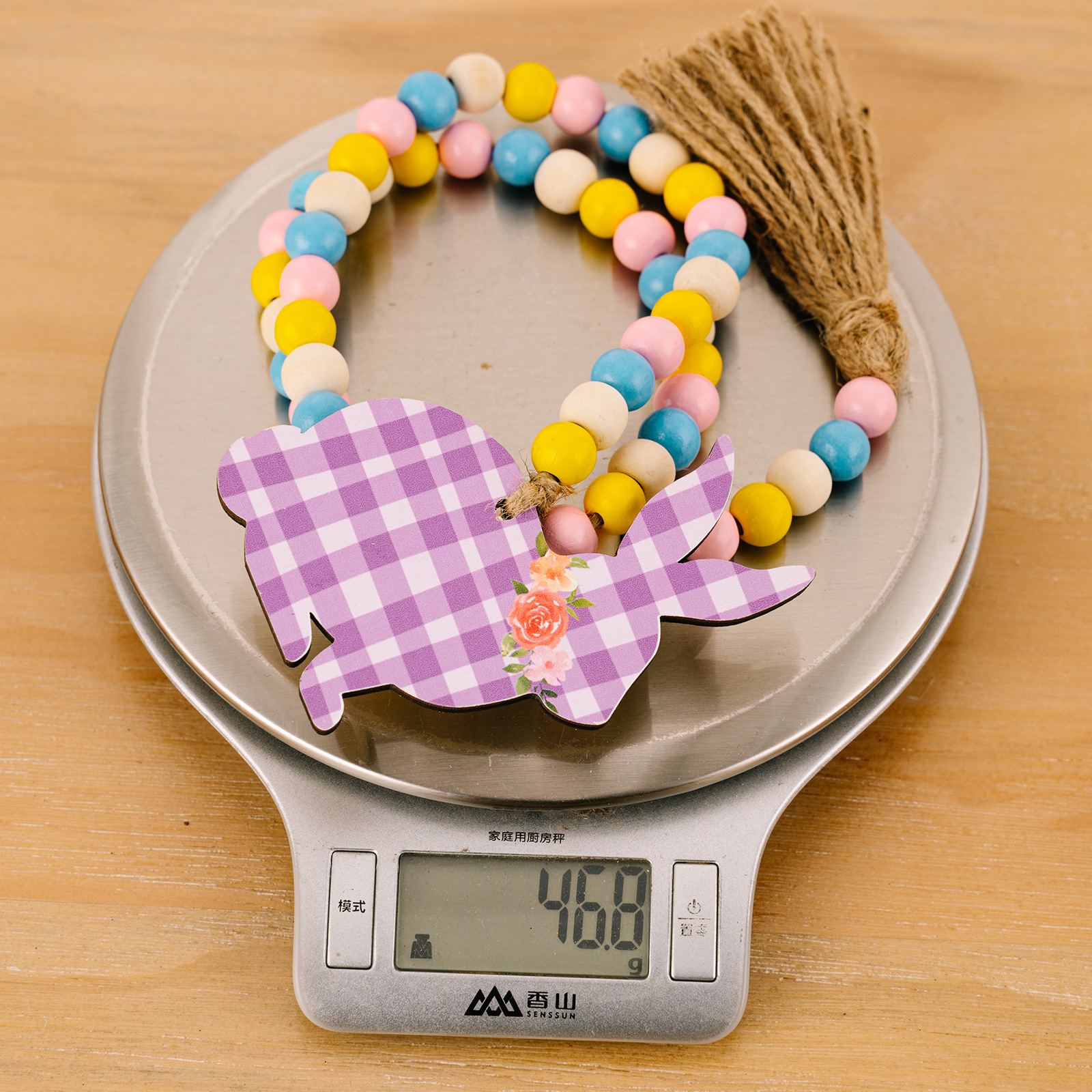 New cross-border Easter decorative items: Easter bead strings, checkered printed rabbits, wooden pendants, and colorful beads pic 15