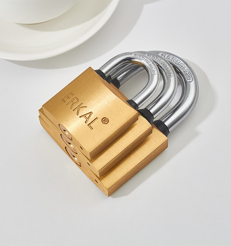 Factory wholesale of thick copper padlocks, medium and thick copper padlocks, foreign trade copper padlocks, customizable toolboxes, copper lock heads and locks pic 8