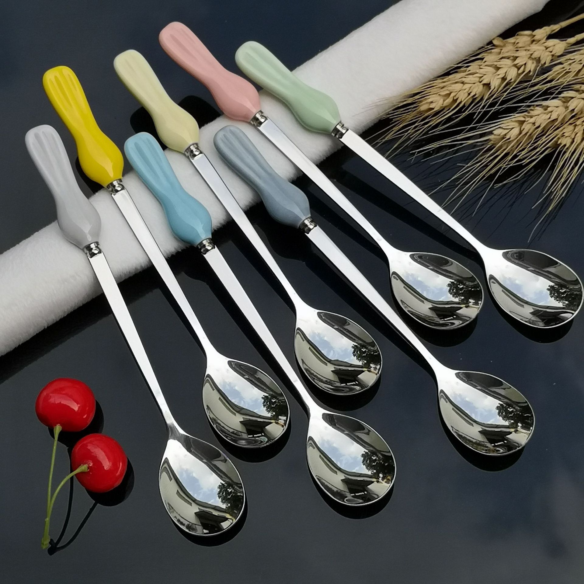 陶瓷柄不锈钢勺子高颜值创意卡通儿童西瓜勺家用咖啡冰淇淋雪糕勺详情13