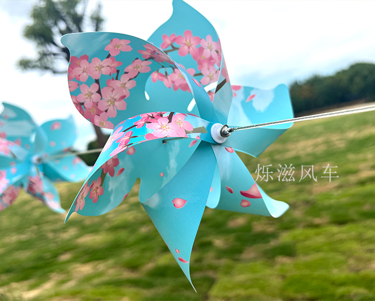 樱花节风车悬挂串批发塑料手持旋转舞蹈道具景区楼盘春天户外装饰详情7