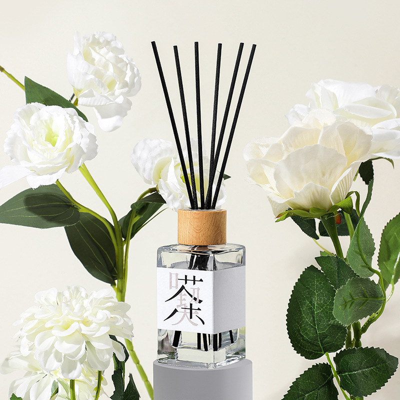 新款无火香薰精油150ml空气清新剂家用持久香氛室内祛异味香薰详情1