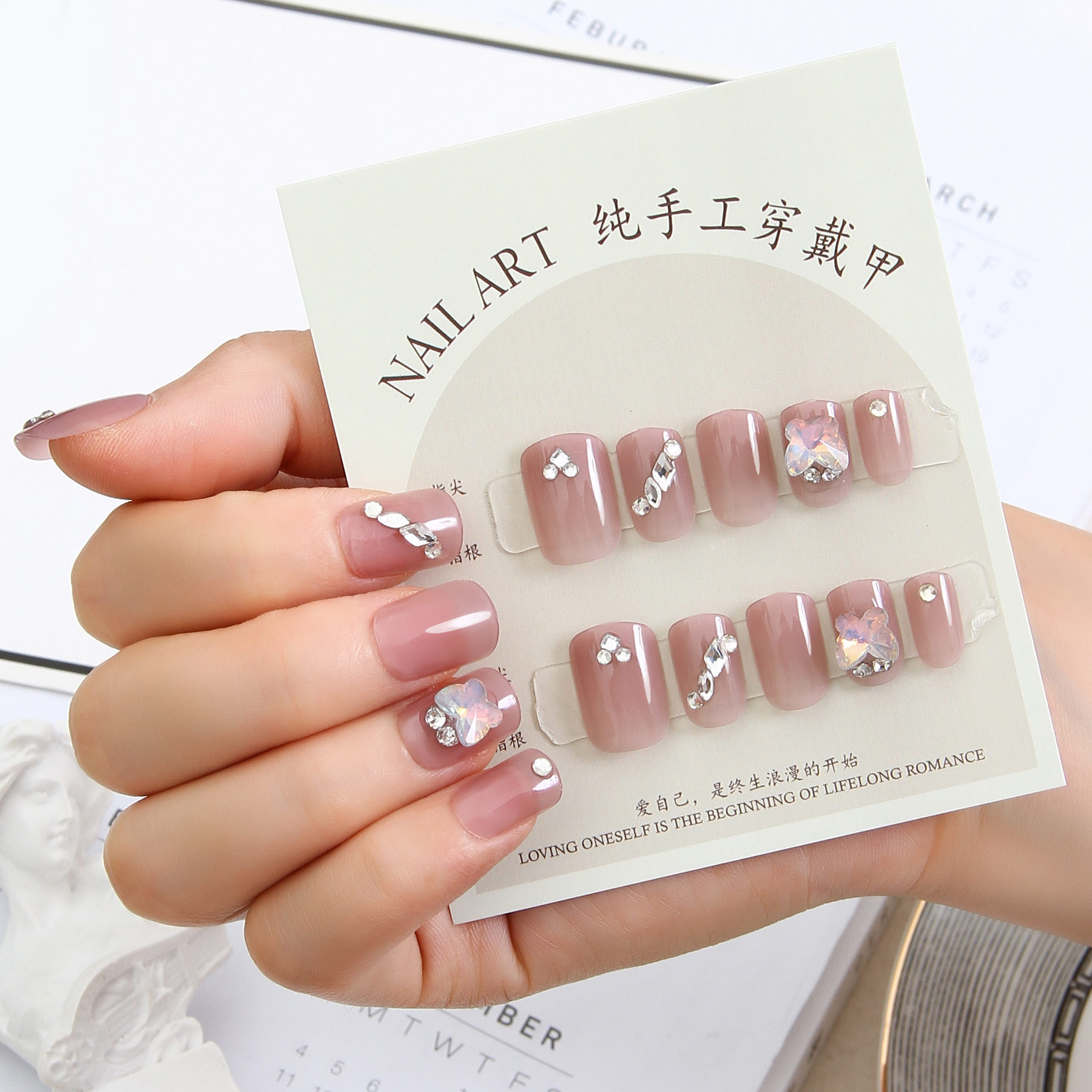 手工穿戴甲新款纯色系小短甲可爱冰透美甲贴片显白假指甲工厂批发详情5