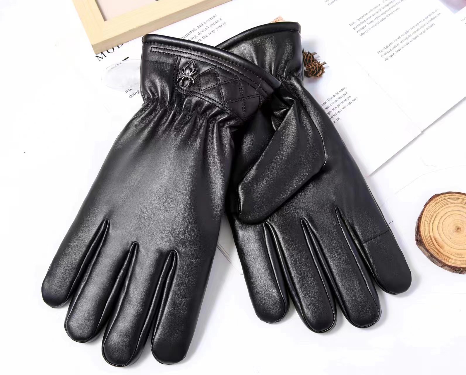 Wholesale of black leather gloves for cross-border men and women, windproof and warm gloves for motorcycle riding, and high-quality touch screen PU gloves pic 9