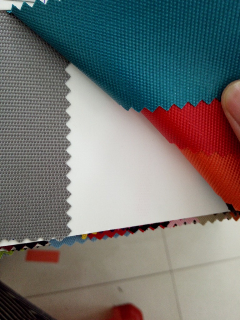 Direct sales from the manufacturer of 2023 new two-color one-grid Oxford cloth PU acrylic fabric for luggage and bags pic 5