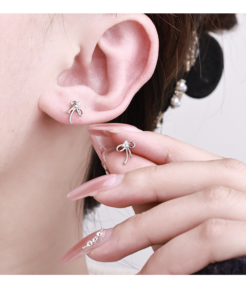 旭业通体s925纯银电镀白金微镶锆石蝴蝶结高级小众耳饰品厂家批发详情4